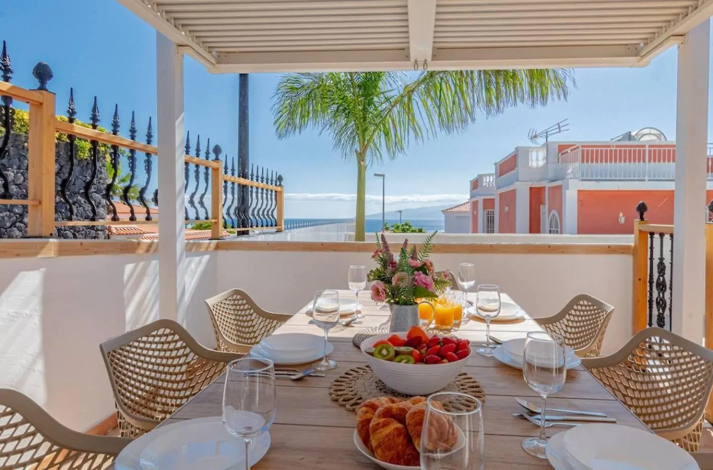Villa Luna II With Heated Pool Puerto de Santiago  0*, Puerto de Santiago (Tenerife) İspanya